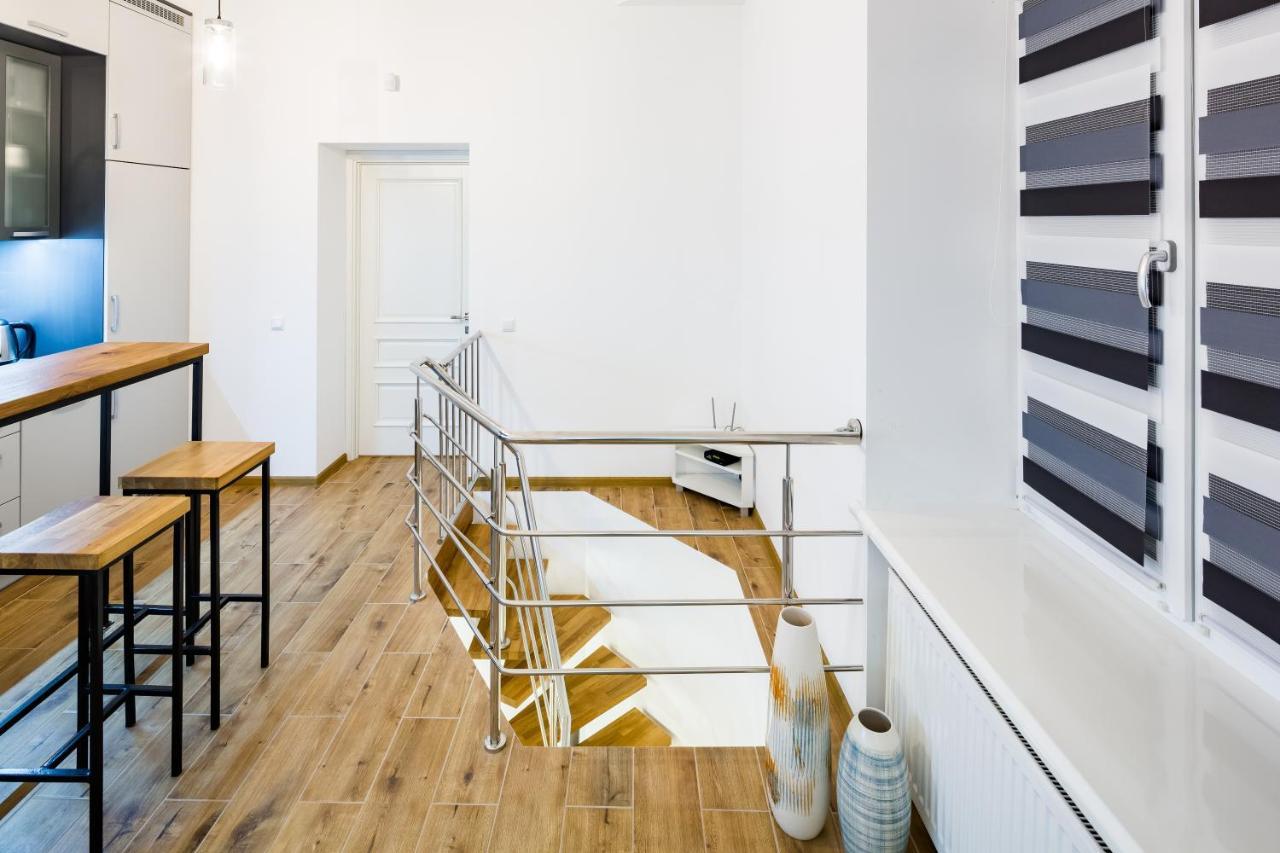 New Large 2 Bedroom In Lviv Historic Centre Exteriör bild